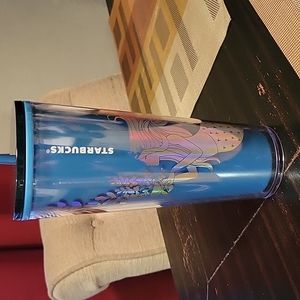 Starbucks color changing mermaid cup